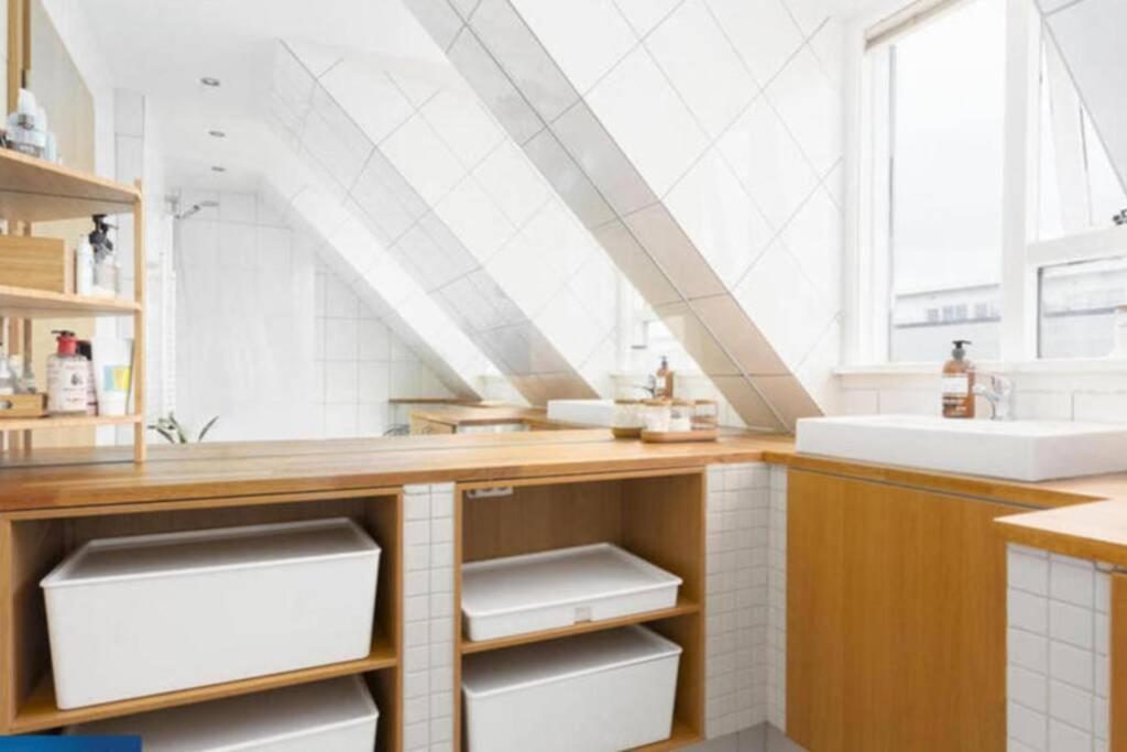 Unique 2 Bedroom Apartment Downtown Рейкявик Екстериор снимка
